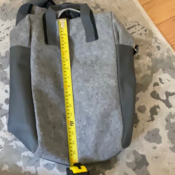 Azarro backpack - Picture 7 of 9